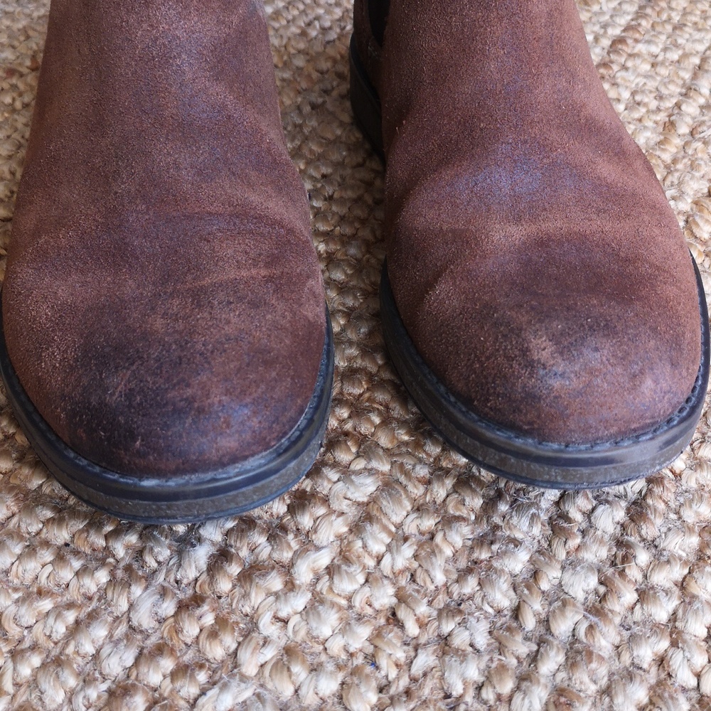 Clarks pull-on leather ankle boots - Picture 6 of 12